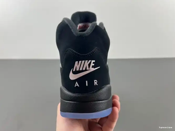 HYPE HF3975-001 Reimagined Black Air Metallic Jordan 5 0617